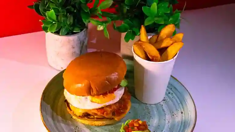 Homie Burguer a Domicilio Homie Burguer