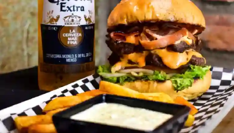 Labana Bar And Food.