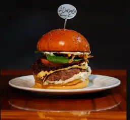 La Duquesa Burger Grill