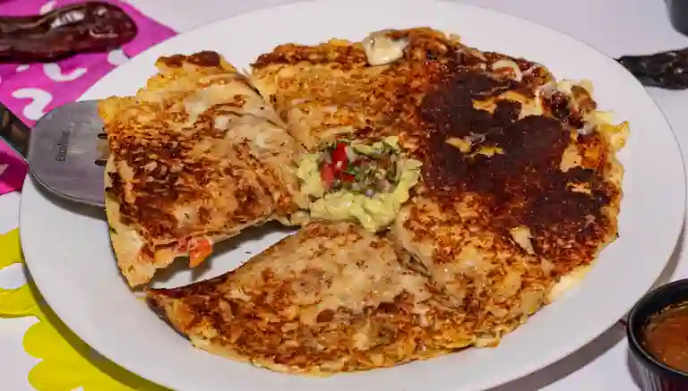 Catrina Birria y Chicharron