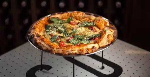 Pizza Attic y Keller