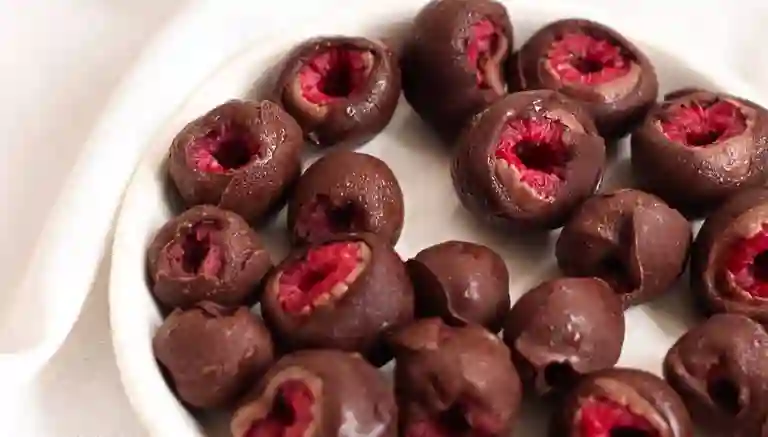 Two Berry Friends