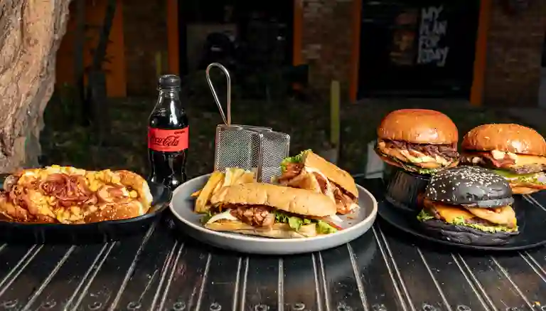 Mr Noir Food