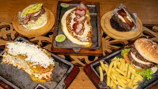 Alma Llanera Cachapas y Patacones