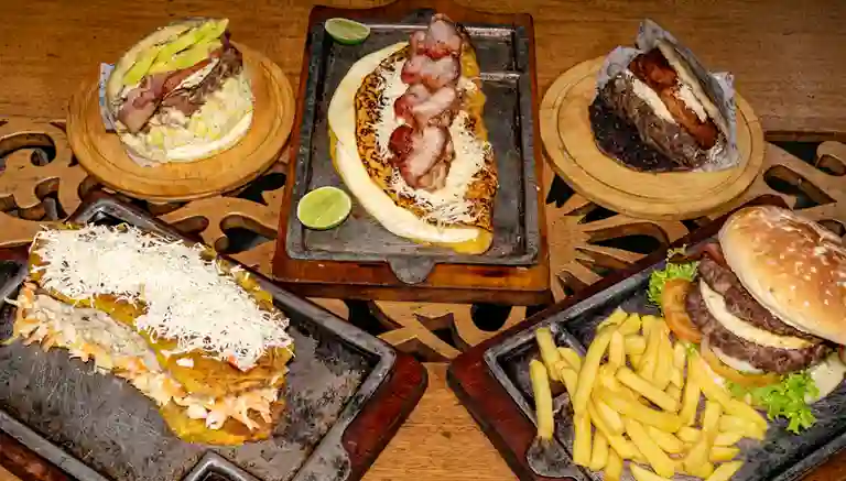 Alma Llanera Cachapas y Patacones