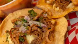 Iconica Taqueria Hamburgueseria