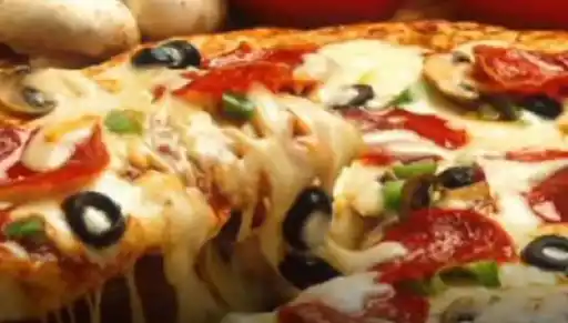 Eliuss Pizza