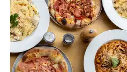 Elena Pizza y Parrilla