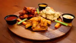 Colombian Wings