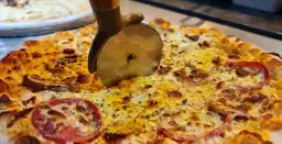 La Artesana Pizzeria
