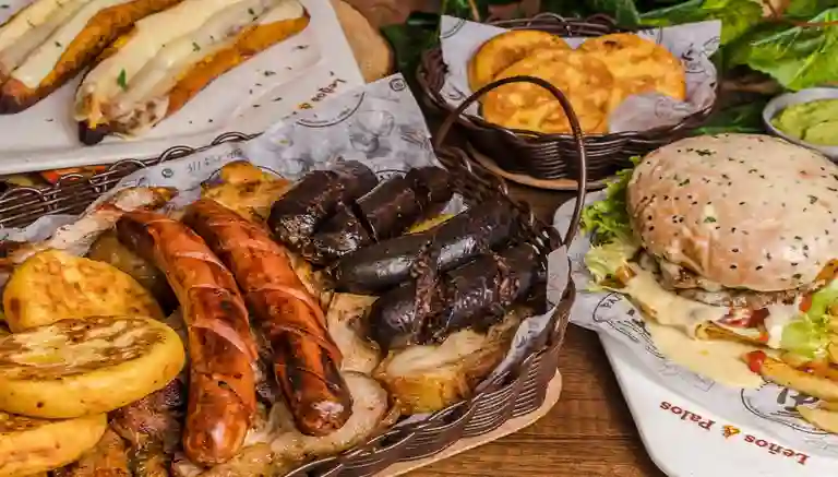 Palos de Leña. a Domicilio Palos de Leña.