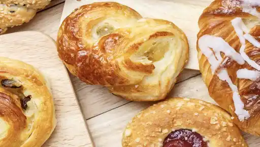 Calienticos & Deliciosos