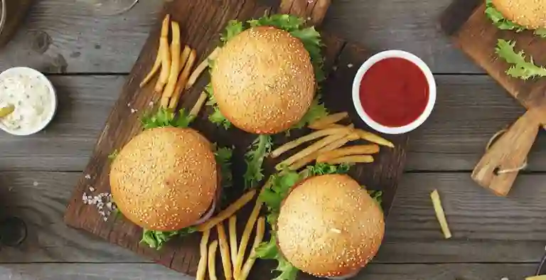 Artesanal Burger. a Domicilio Artesanal Burger.