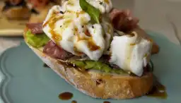 Vivalinas Bakery Coffee Shop