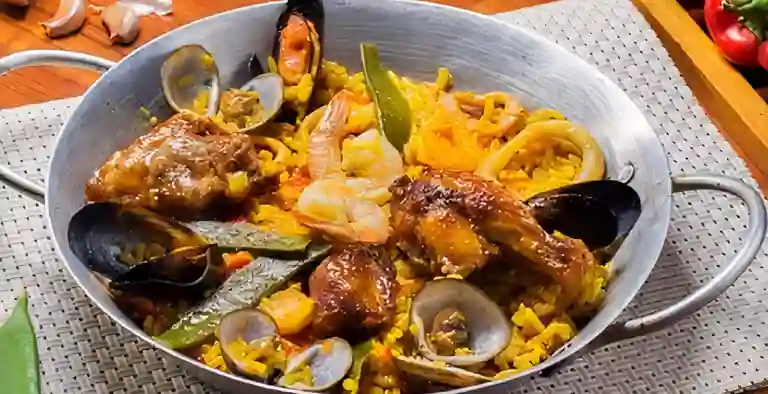 Casa Paella