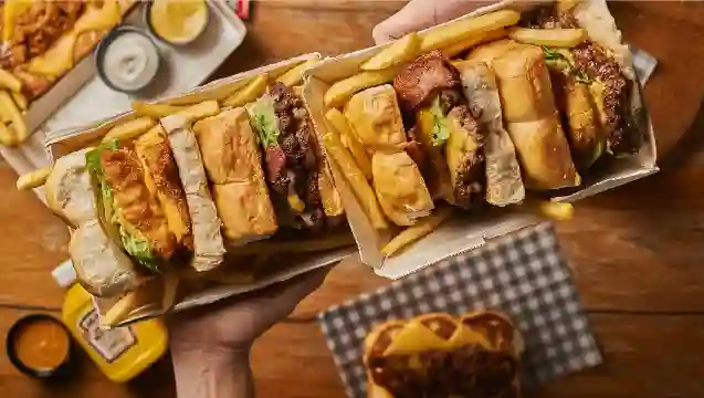 Karen Burgers Co