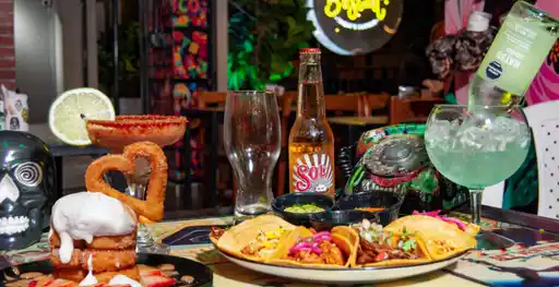 Bestial Taquis Burger