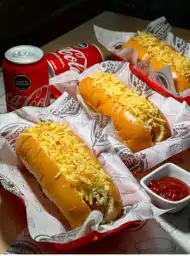 Charlies Hot Dog