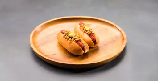 4 Dogs