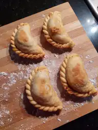 La Nuestra Empanadas