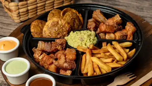 Bestial Fast Food la 70