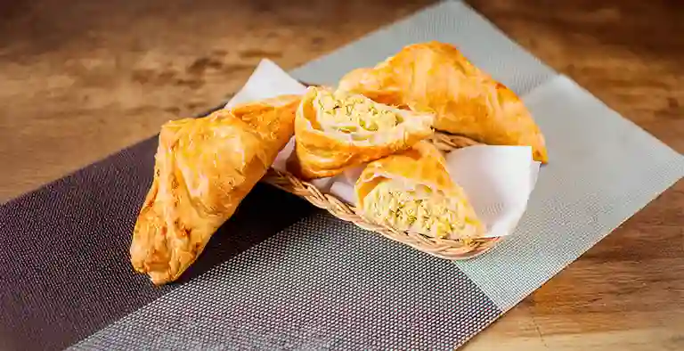 Habra Francachela Cafe