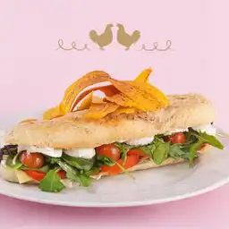 Mila Sandwich y Salad