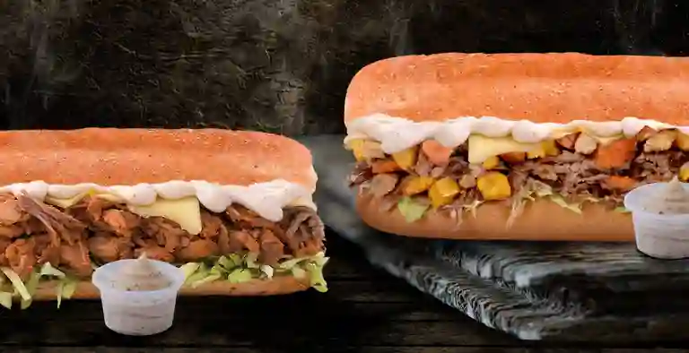 Sandwich Gourmet Salsa de Ajo - Turbo