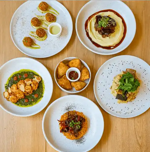 B612 Restaurant & Brunch