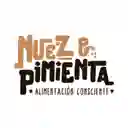 Nuez y Pimienta