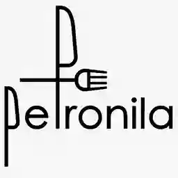 Petronila y Paprika Cl. 29 a Domicilio