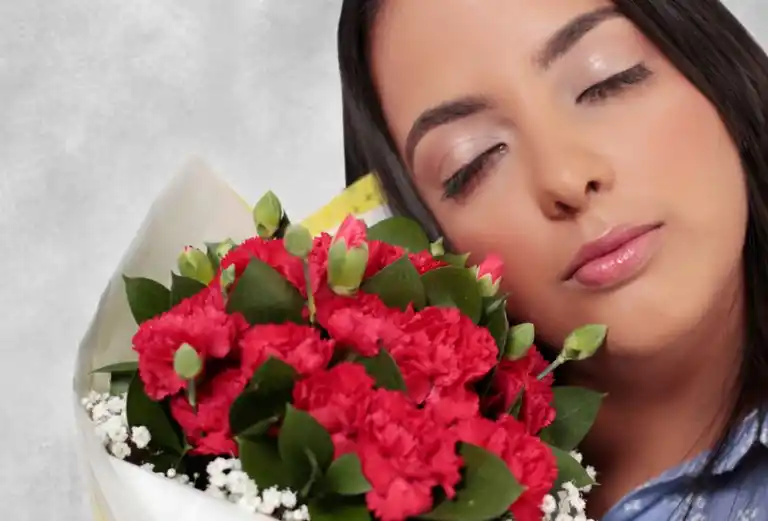 FLORISTERIA EL CLAVEL ROJO a Domicilio